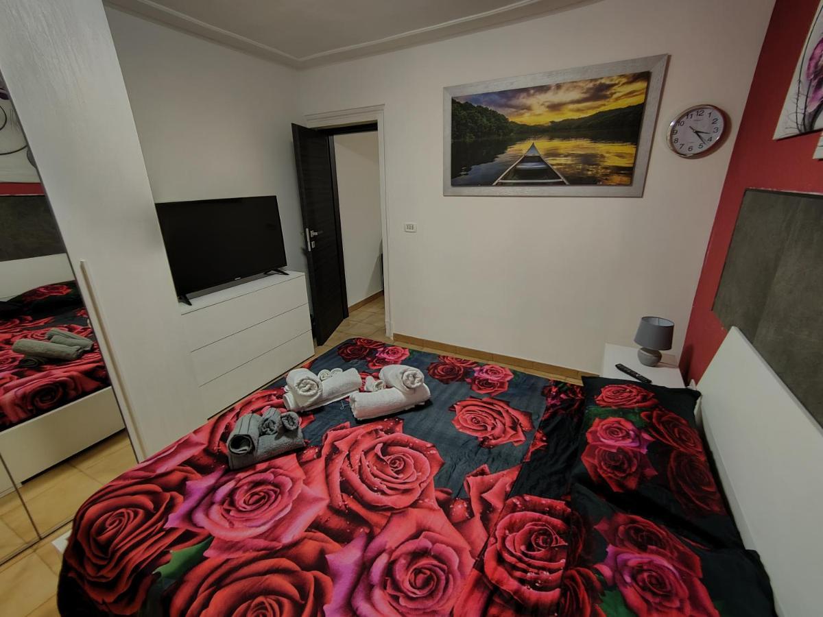 קטאניה Piazza Verga Home מראה חיצוני תמונה