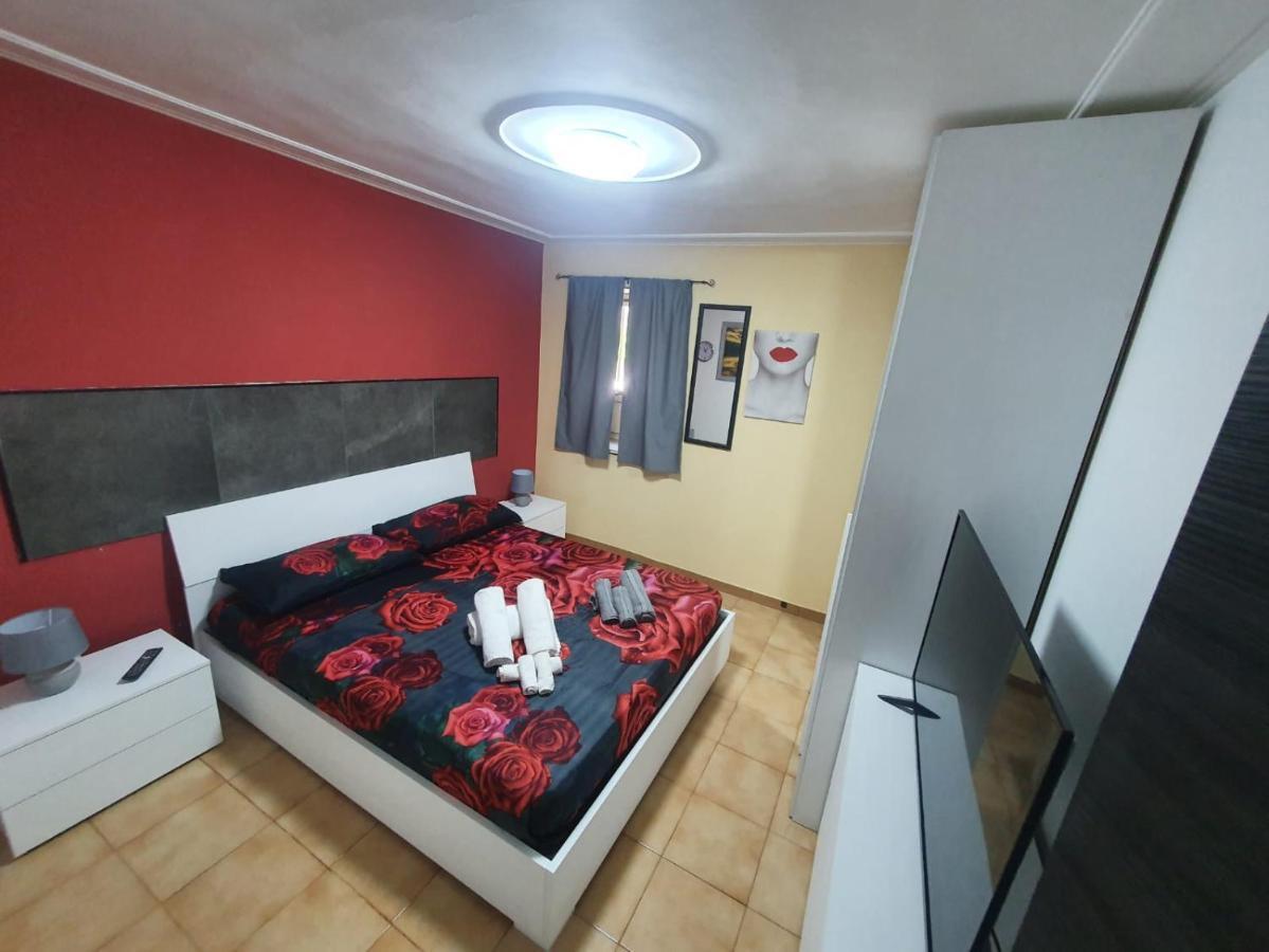 קטאניה Piazza Verga Home מראה חיצוני תמונה